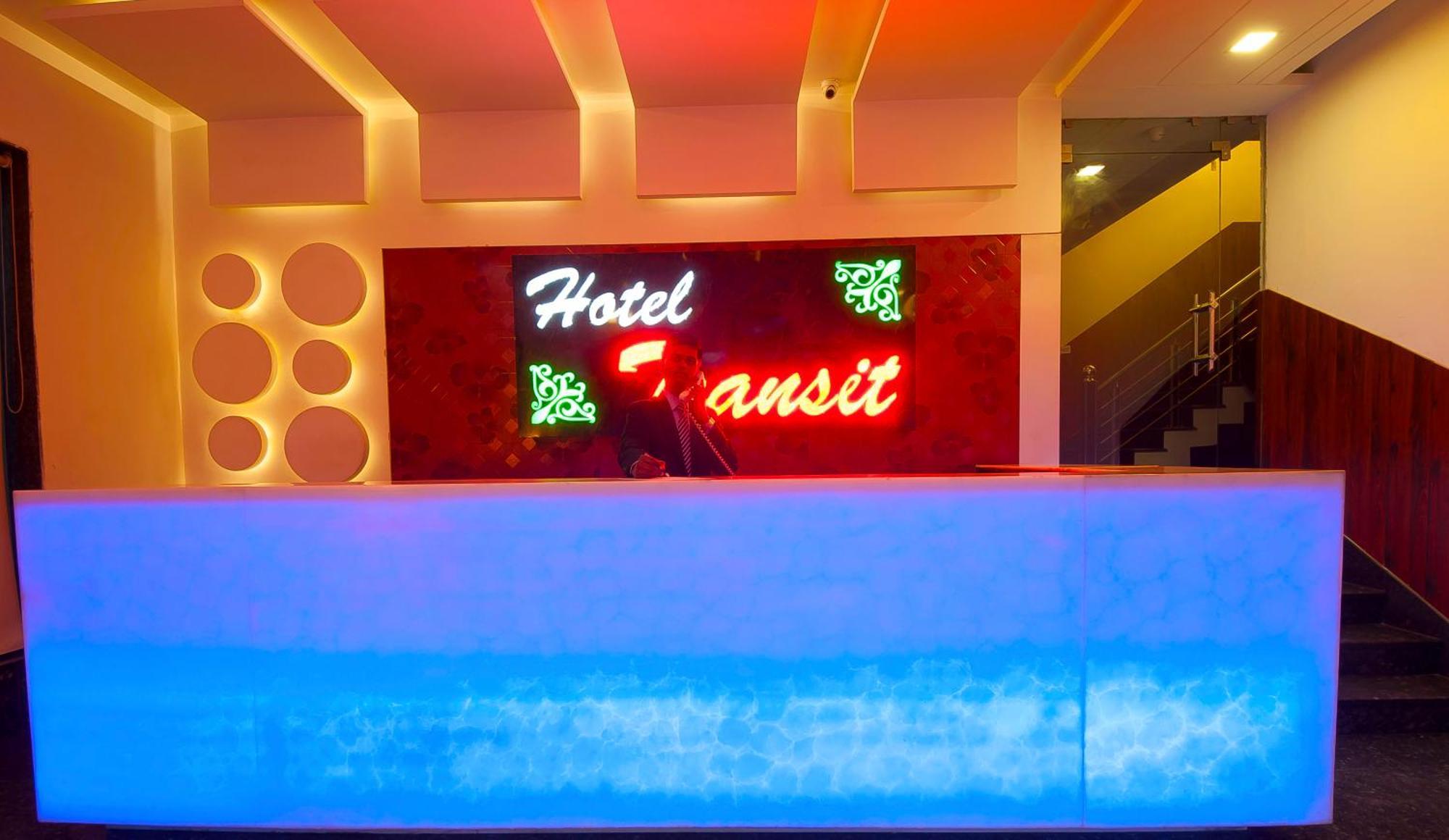 Hotel Transit International- Aerocity Delhi Airport Nova Deli Exterior foto